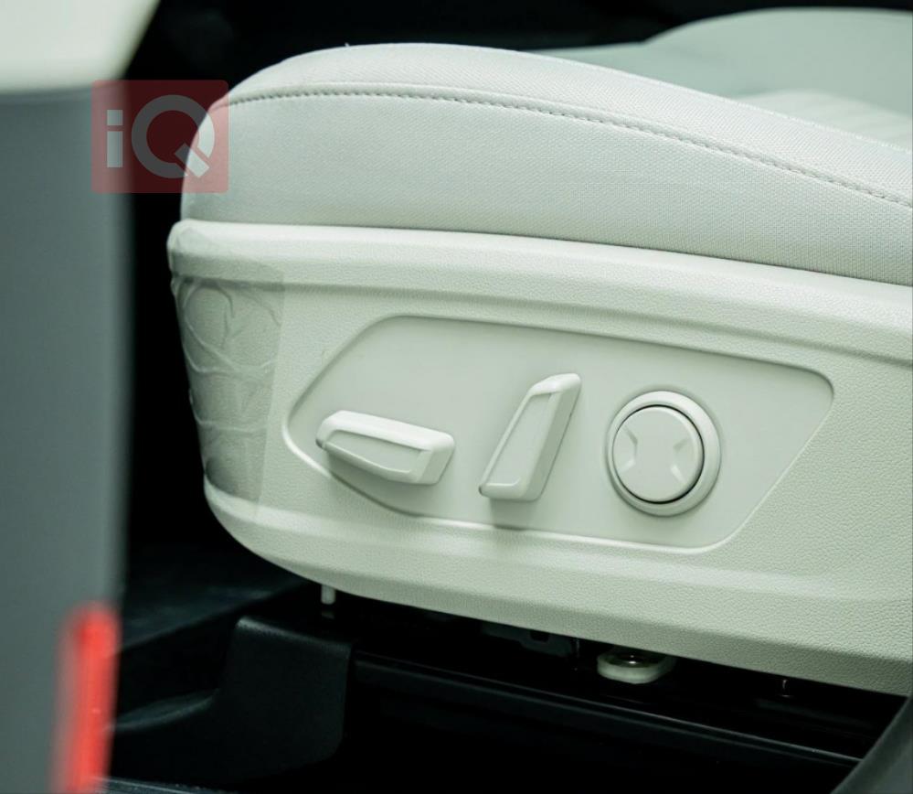 https://cdn.iqcars.iod01bd893-6907-4381-b306-ec31d54eeedf_7.jpg